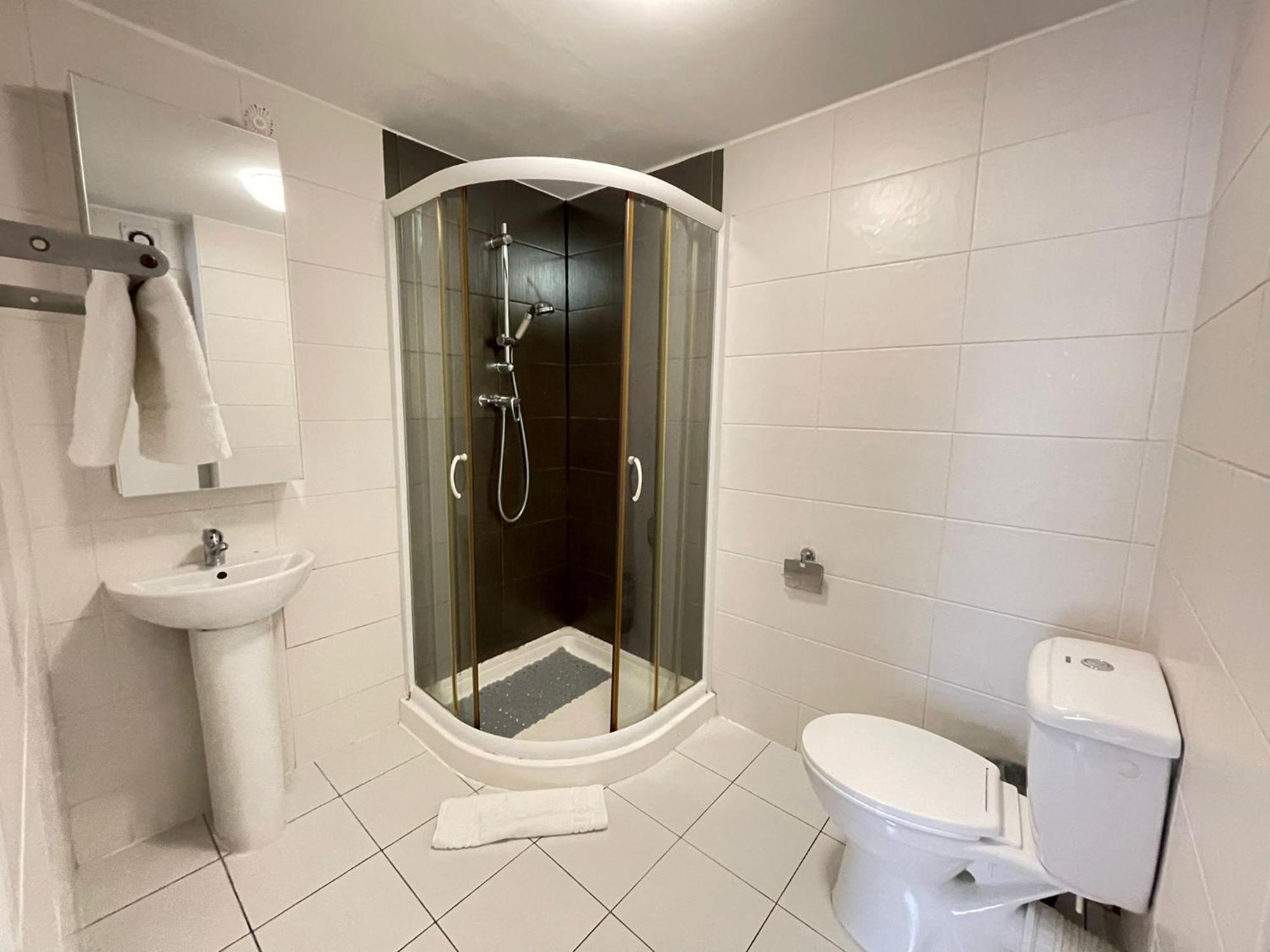 Captivating 1-Bed Apartment In Λονδίνο Εξωτερικό φωτογραφία